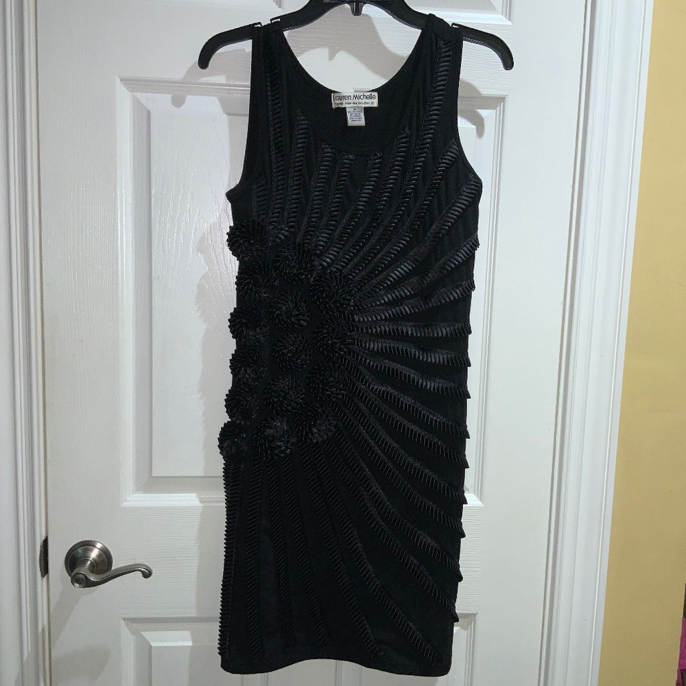 Lauren Michelle Black Ruffle Dimensional Floral Cocktail Dress Sz M Art to wear
